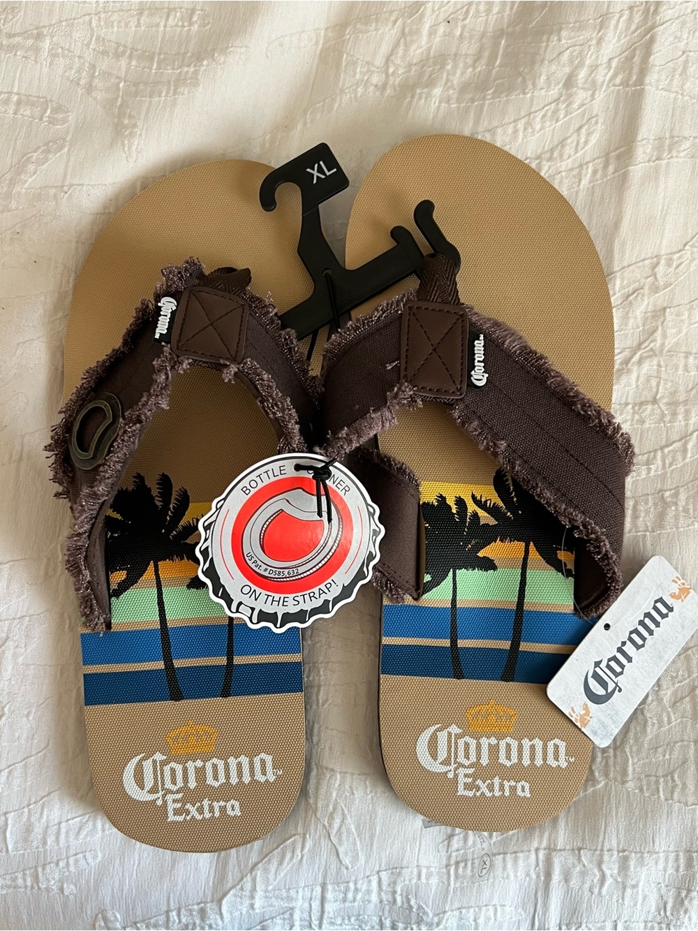 Corona Extra Mens Flip Flops New With Tags bottle opener size XL